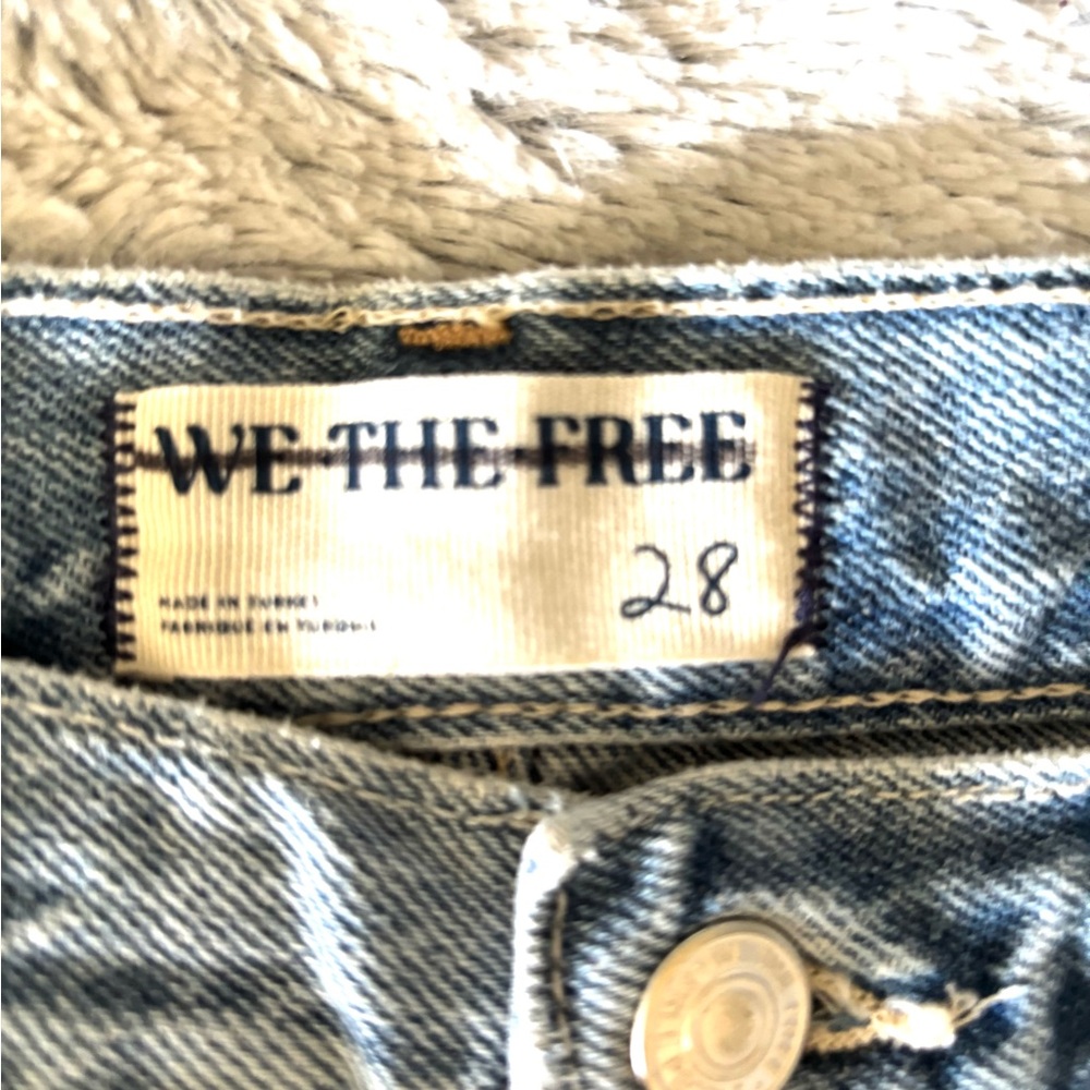 We The Free Light Blue Denim Shorts sz28 - Picture 9 of 13